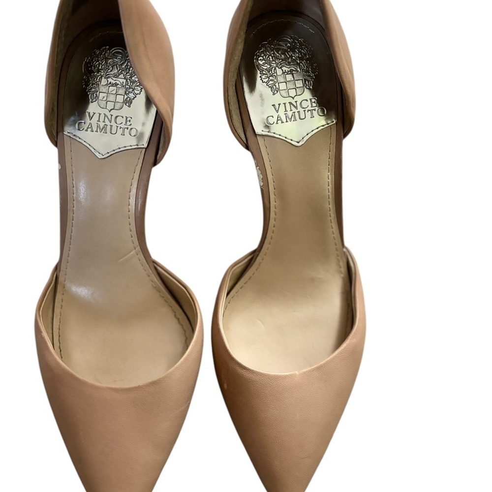 Vince Camuto Women's Tan Pumps